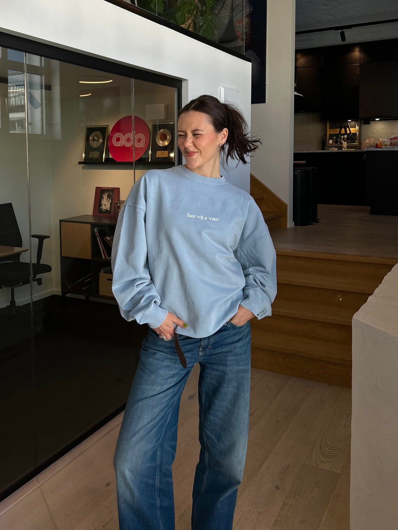 Her vil e vær crewneck