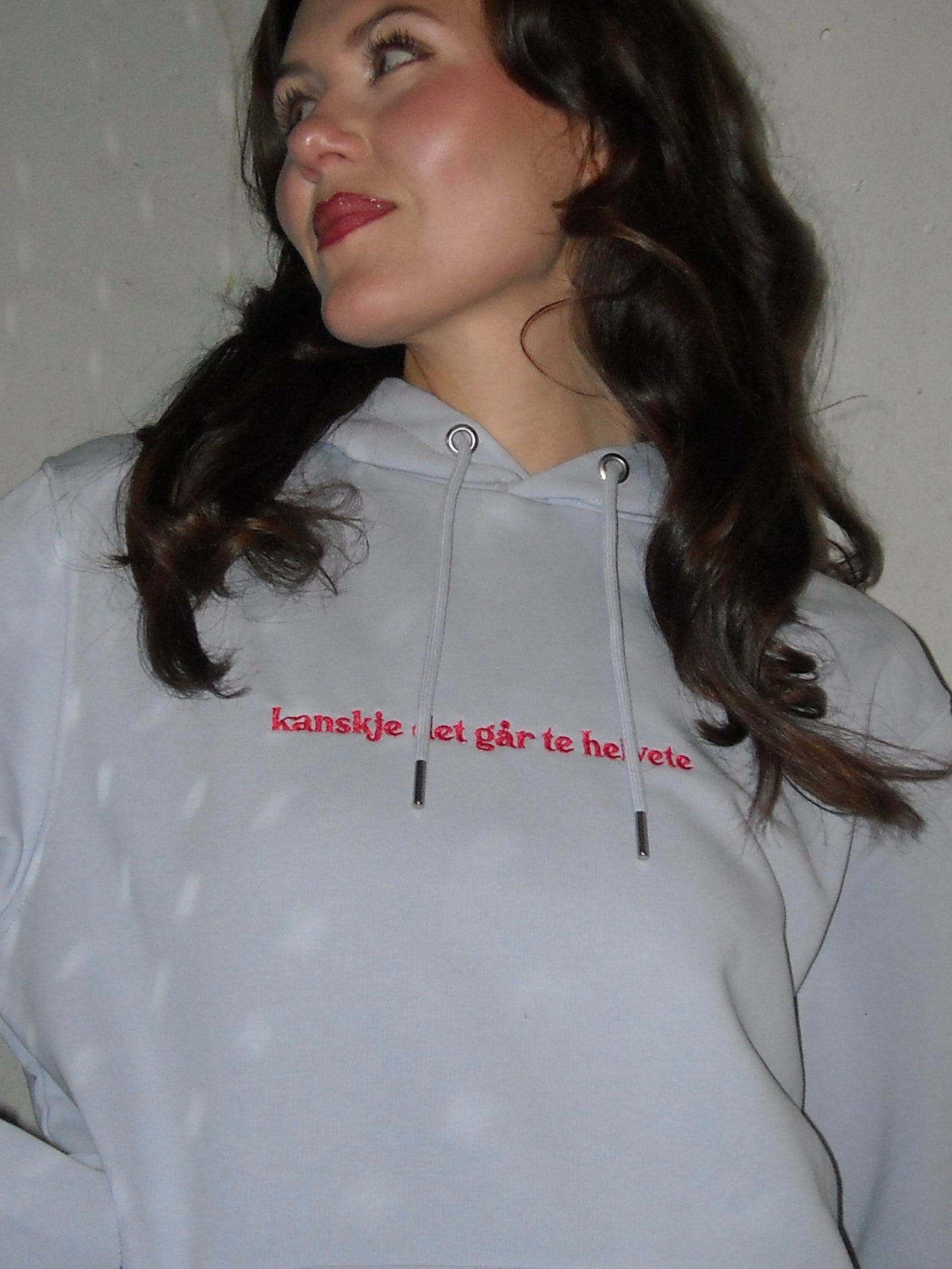 Kanskje det går te helvete hoodie